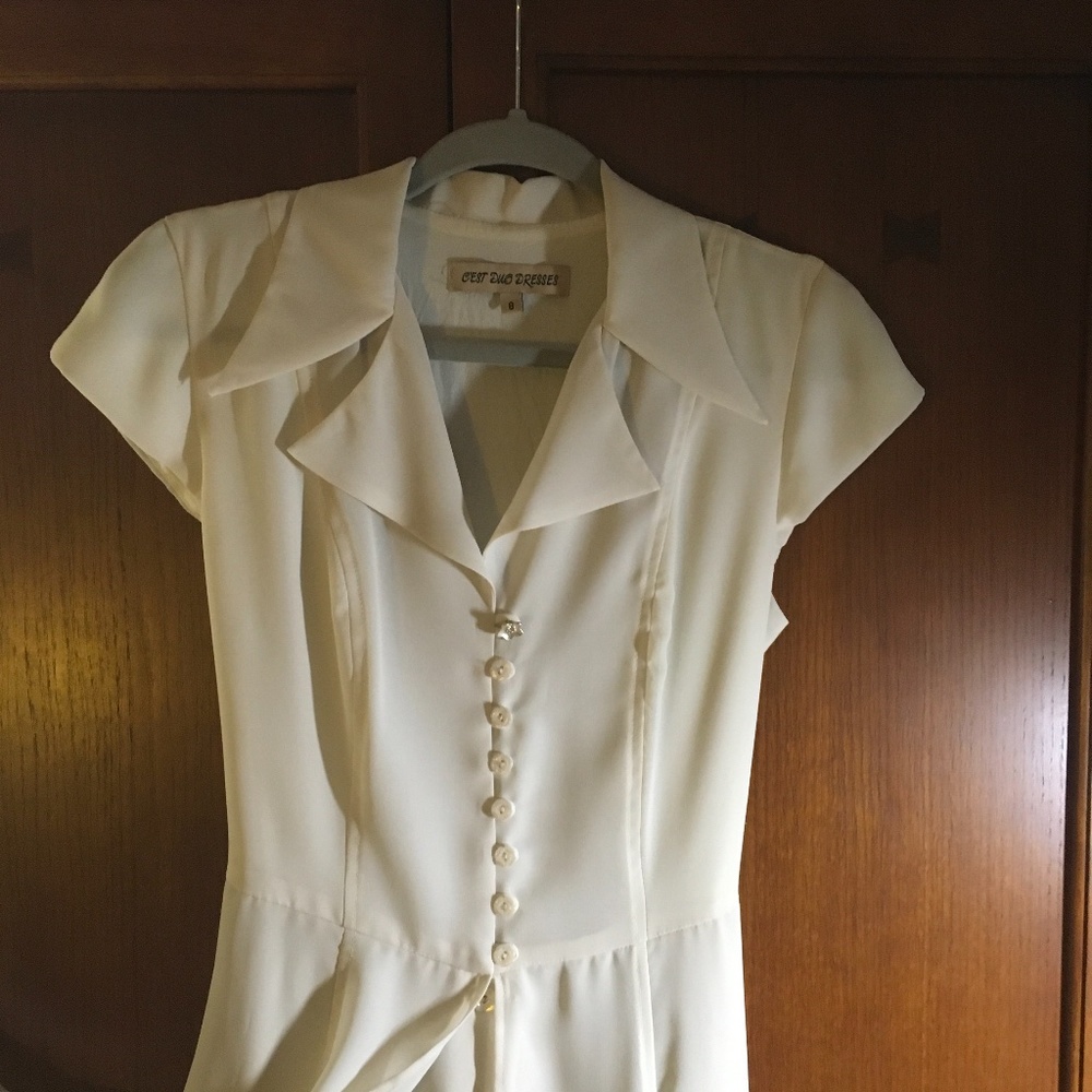 Off White Shear Crepe Event Dress - Picture 4 of 14